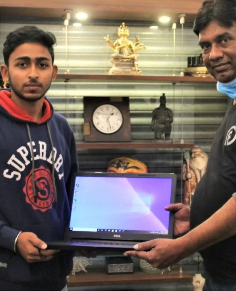Diptam_laptop_Distribute
